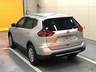 NISSAN X-TRAIL 2017
