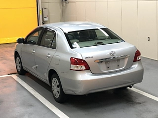 TOYOTA BELTA 2010
