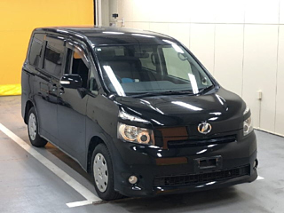 TOYOTA VOXY 2008