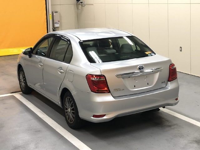 TOYOTA COROLLA AXIO 2015