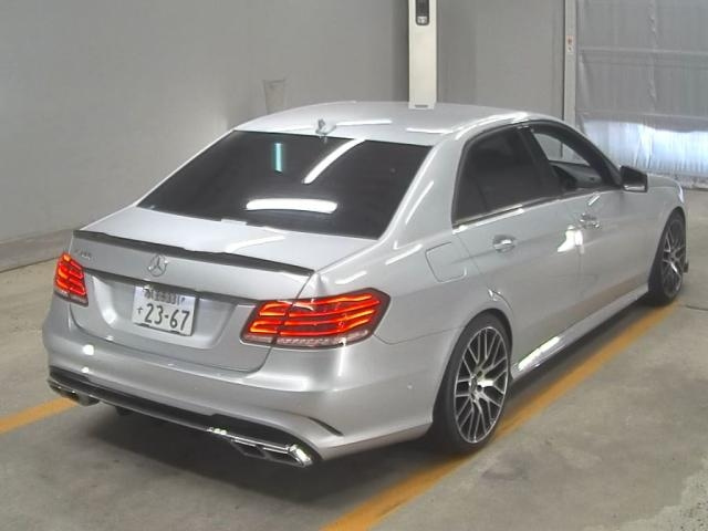 MERCEDES BENZ E CLASS 2016