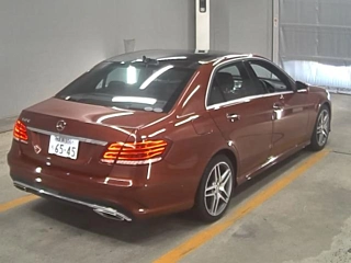 MERCEDES BENZ E CLASS 2015