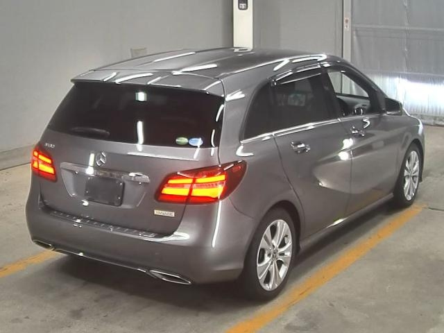 MERCEDES BENZ B CLASS 2017