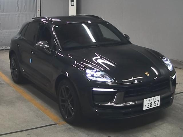 PORSCHE MACAN 2023