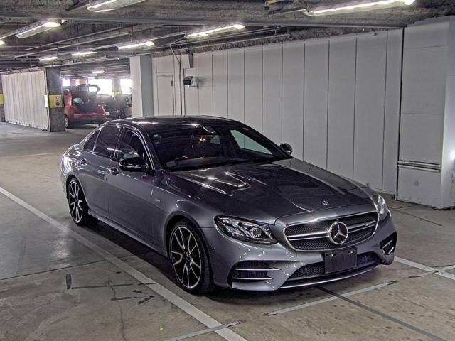 MERCEDES BENZ AMG 2019