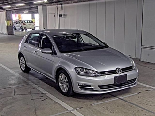 VOLKSWAGEN GOLF 2014