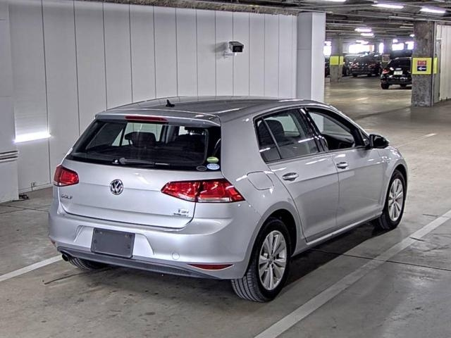 VOLKSWAGEN GOLF 2014
