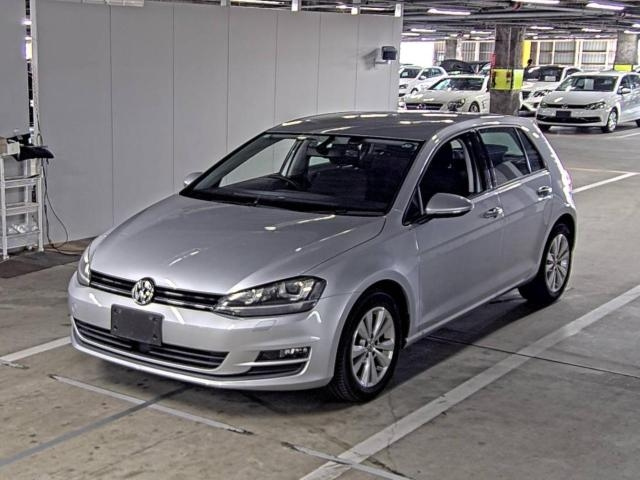 VOLKSWAGEN GOLF 2014