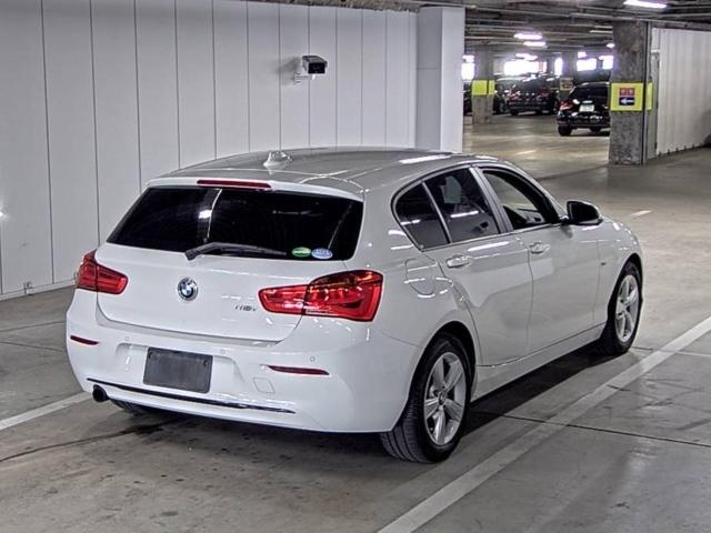 BMW 1 SERIES 2016