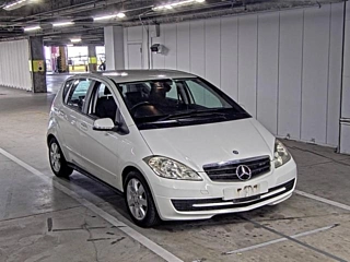 MERCEDES BENZ A CLASS 2011