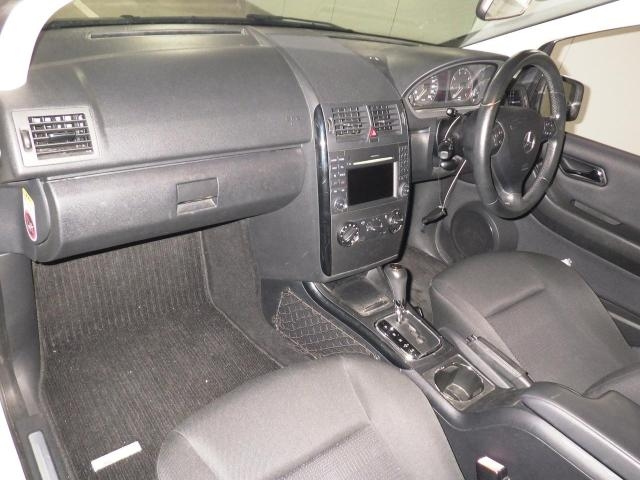 MERCEDES BENZ A CLASS 2011