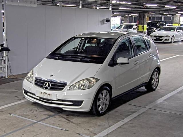 MERCEDES BENZ A CLASS 2011