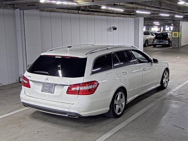 MERCEDES BENZ E CLASS WAGON 2010