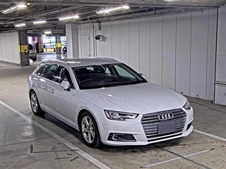 AUDI A4 2018