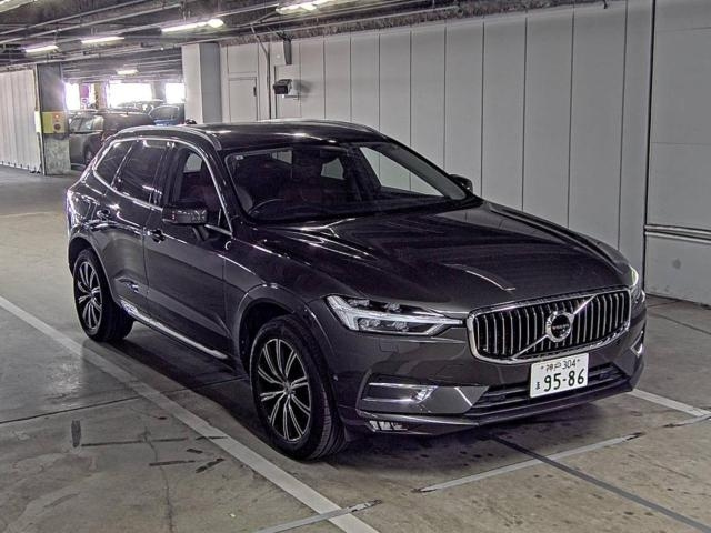 VOLVO XC60 2019
