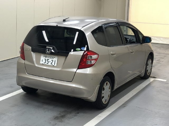 HONDA FIT 2010