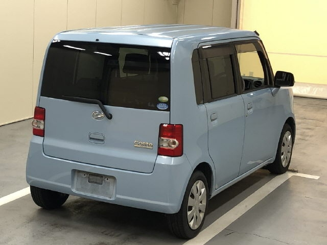 DAIHATSU MOVE CONTE 2010
