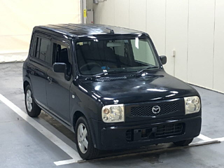 MAZDA SPIANO 2004