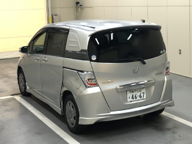 HONDA FREED 2012