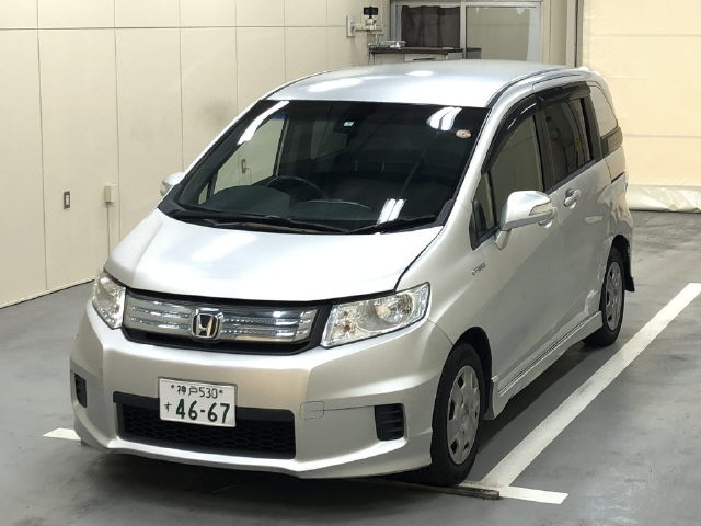 HONDA FREED 2012
