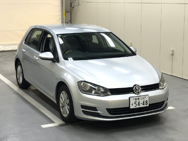 VOLKSWAGEN GOLF 2015
