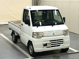 MITSUBISHI MINICAB TRUCK 2011
