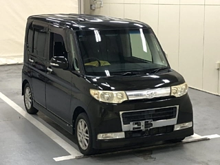 DAIHATSU TANTO 2009