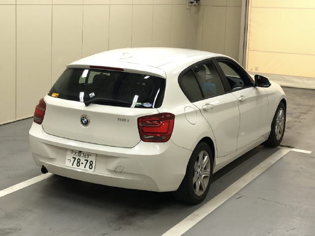BMW 1 SERIES 2012