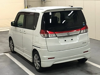 SUZUKI SOLIO 2012