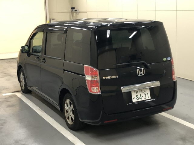 HONDA STEP WAGON 2012