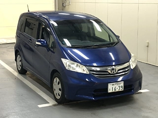 HONDA FREED 2012