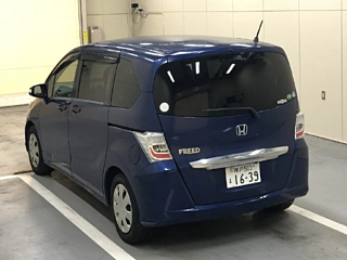 HONDA FREED 2012