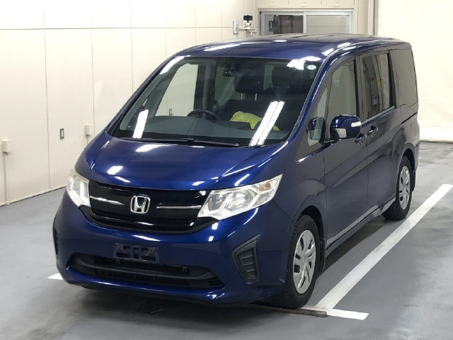 HONDA STEP WAGON 2015