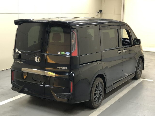 HONDA STEP WAGON 2017