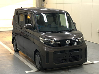 NISSAN ROOX 2025