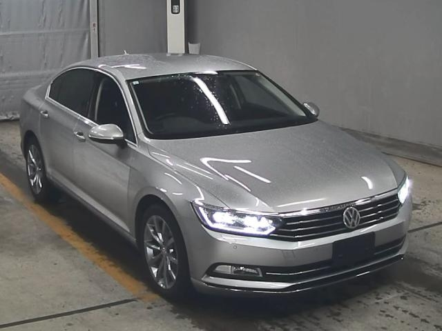VOLKSWAGEN PASSAT 2017