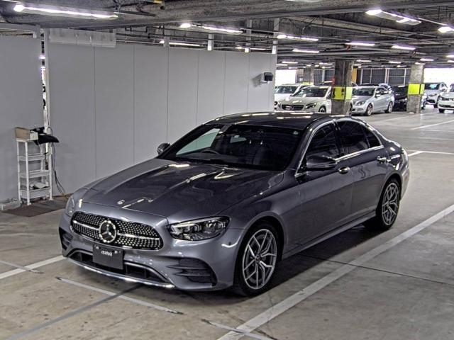 MERCEDES BENZ E CLASS 2022