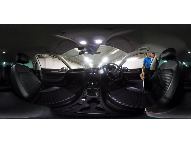 VOLKSWAGEN PASSAT 2018