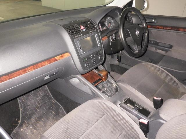 VOLKSWAGEN JETTA 2008