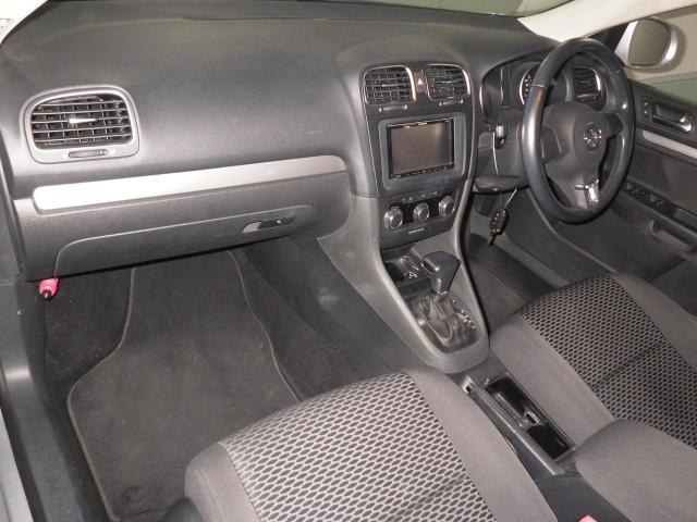 VOLKSWAGEN GOLF VARIANT 2010