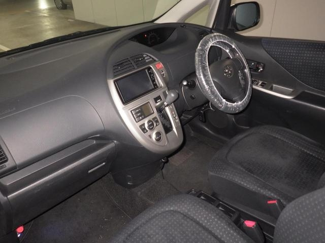 TOYOTA RACTIS 2010