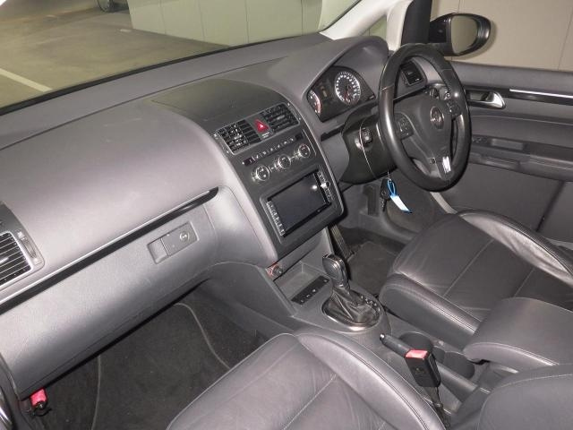 VOLKSWAGEN GOLF TOURAN 2013