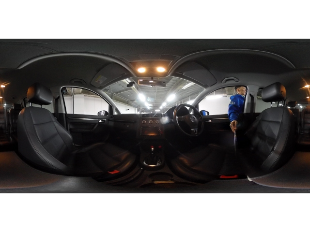 VOLKSWAGEN GOLF TOURAN 2013