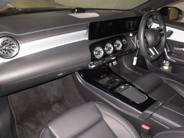 MERCEDES BENZ CLA CLASS 2023