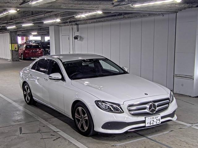 MERCEDES BENZ E CLASS 2019