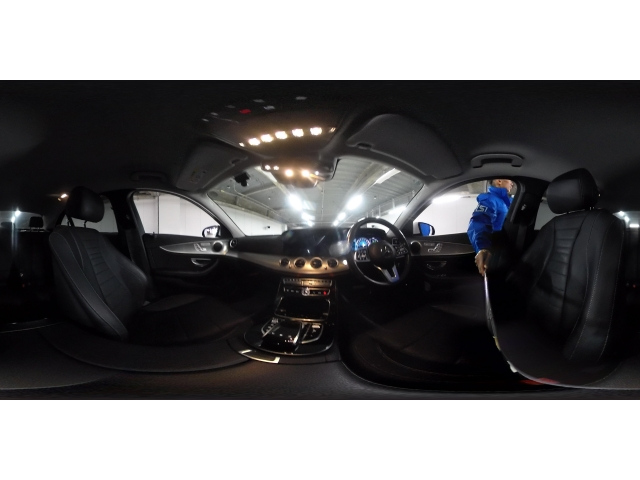 MERCEDES BENZ E CLASS 2019