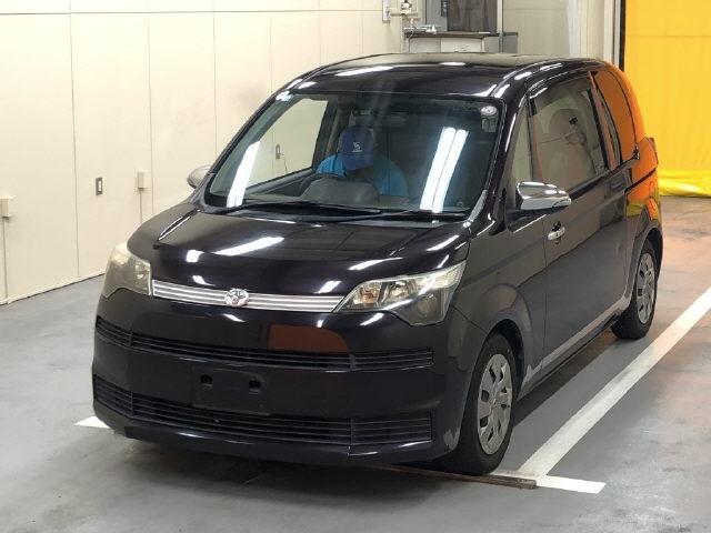 TOYOTA SPADE 2014
