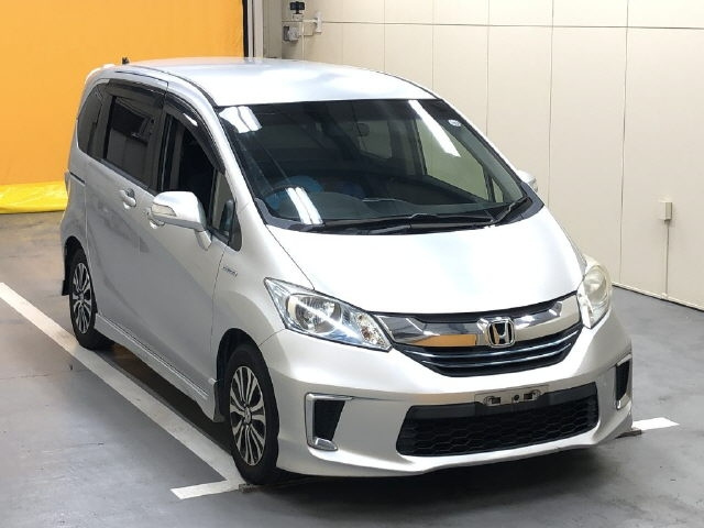 HONDA FREED 2014