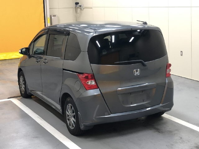 HONDA FREED 2008