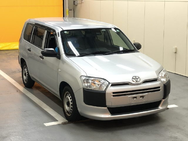 TOYOTA PROBOX 2022